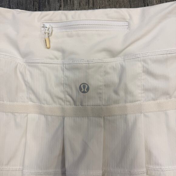 Lululemon Run Pace Setter Ruffle Back White Mini Skirt Sz 8 - Picture 7 of 9